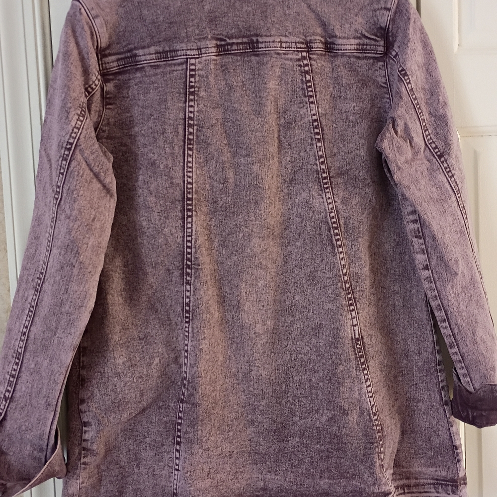 NWT.LOGO Lori Goldstein purple Stretch Denim Jacket.Pit To Pit 19" - Picture 4 of 7